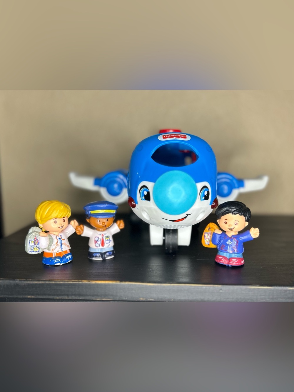 Fisher-Price Little People Travel Together Airplane Toy Set with 3 Figures